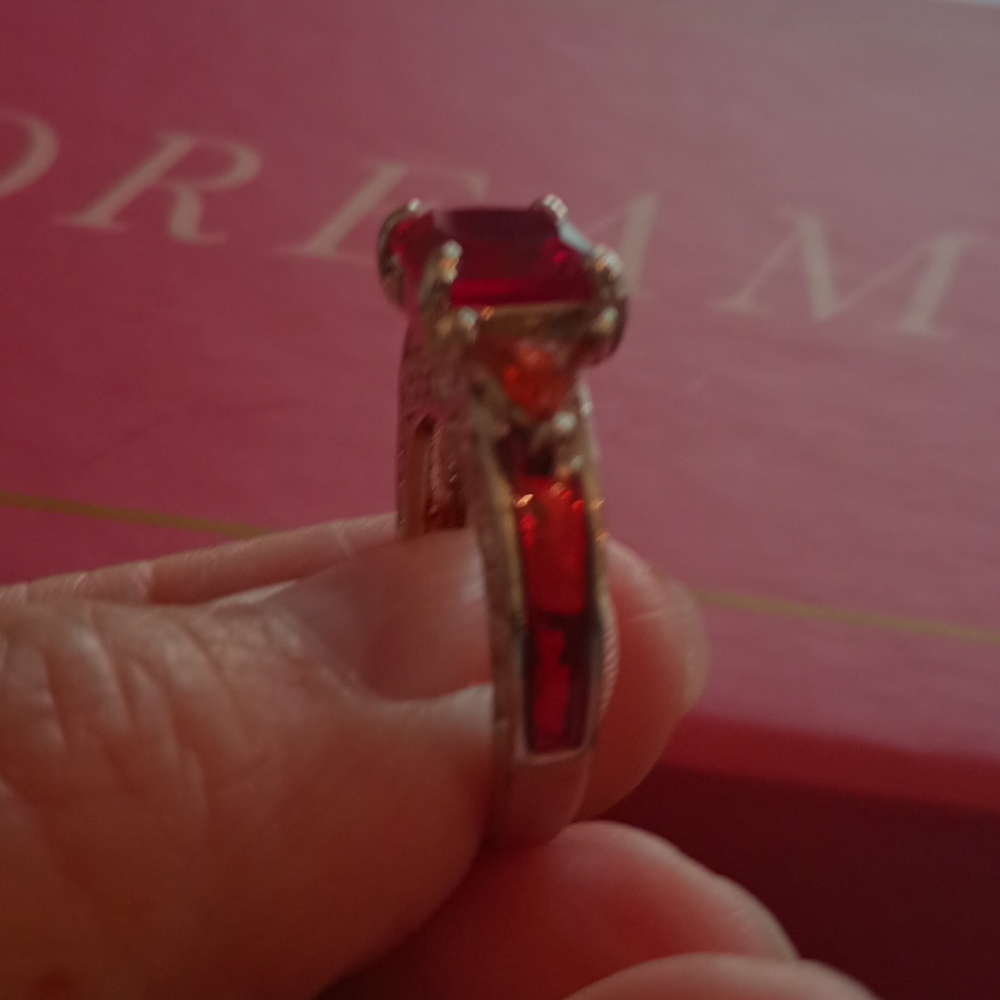 🎄Unique Red Zircon Stone Ring - Picture 12 of 17